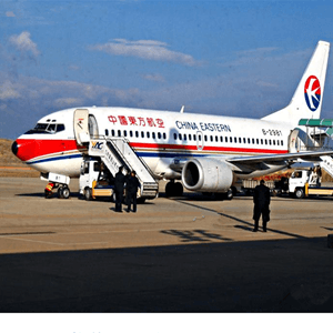 云冈机场托运航空快运业稳步发展的原因是什么？